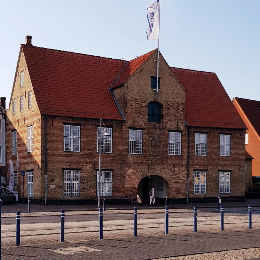 Admiralskoje Direkt Am Hafen Lägenhet Flensburg Exteriör bild